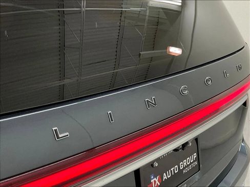 Used 2020 Lincoln Aviator Black Label w/ Dynamic Handling Package AWD/4WD image 36