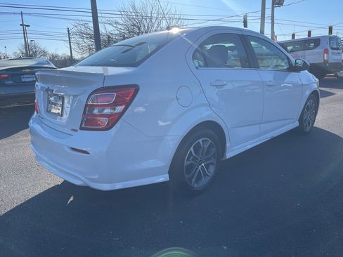 Used 2019 Chevrolet Sonic LT w/ RS Package image 15