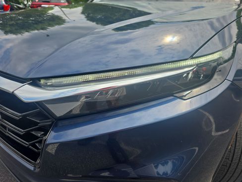 Used 2024 Honda CR-V EX-L image 31