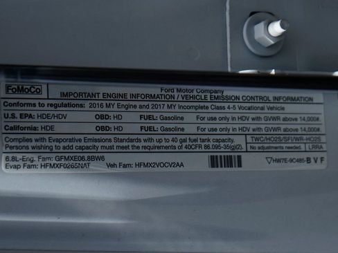 Used 2017 Ford F550 2WD Regular Cab Super Duty image 20