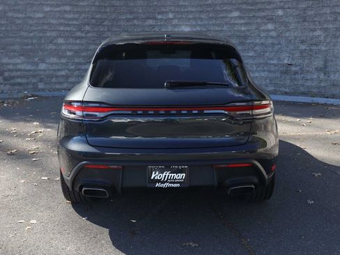 Used 2025 Porsche Macan image 8