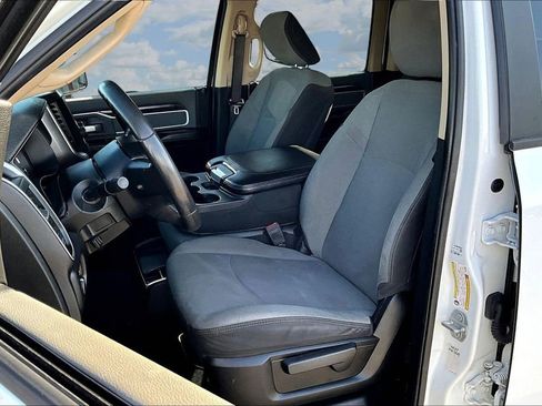 Used 2019 RAM 2500 Big Horn AWD/4WD image 24