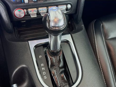 Used 2023 Ford Mustang Premium image 19