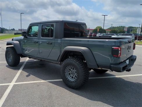 New 2025 Jeep Gladiator Sport image 6