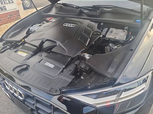 Used 2019 Audi Q8 Premium AWD/4WD image 36