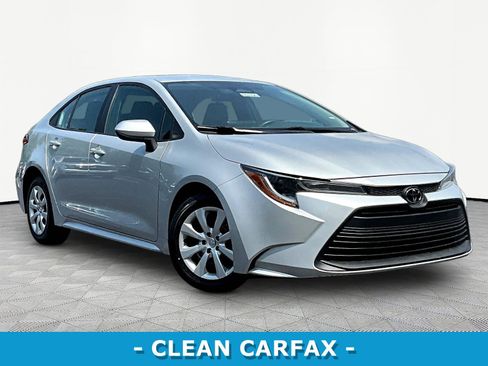 Used 2024 Toyota Corolla LE FWD image 3