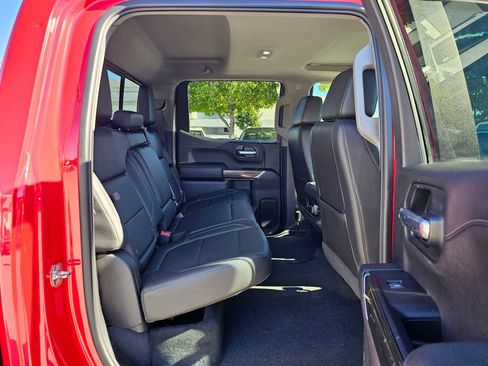 Used 2019 Chevrolet Silverado 1500 LT Trail Boss image 12