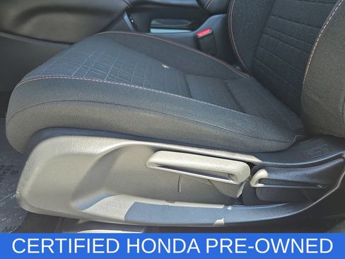 Certified 2025 Honda HR-V Sport image 26