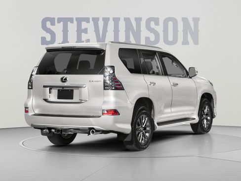 Used 2023 Lexus GX 460 Premium w/ Accessory Package AWD/4WD image 2