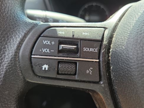 Used 2024 Honda CR-V LX image 26