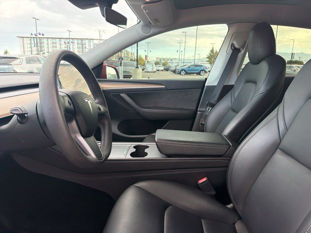 Used 2022 Tesla Model Y Performance AWD/4WD image 23