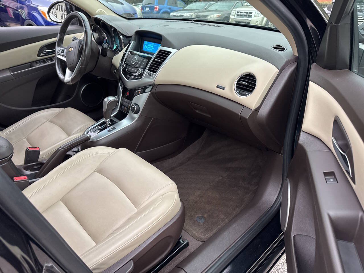 Used 2012 Chevrolet Cruze LTZ FWD image 8