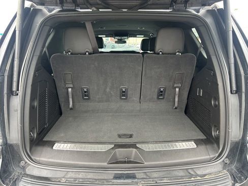 Used 2025 Chevrolet Tahoe Z71 AWD/4WD image 41