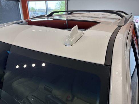 Used 2018 GMC Yukon XL Denali w/ Denali Ultimate Package image 11