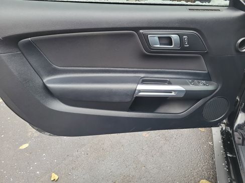 Used 2021 Ford Mustang GT w/ GT Performance Package image 12