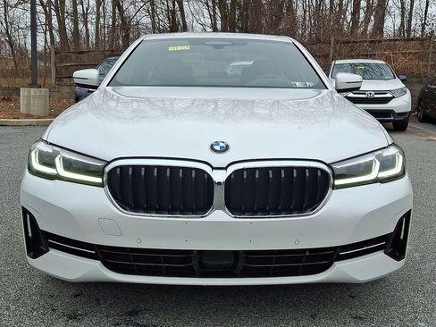 Used 2022 BMW 540i xDrive w/ Executive Package image 2
