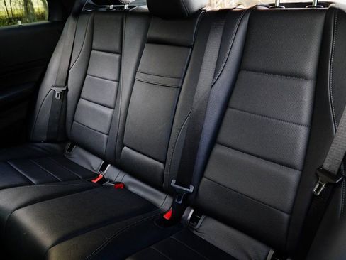 Used 2022 Mercedes-Benz GLE 350 image 29