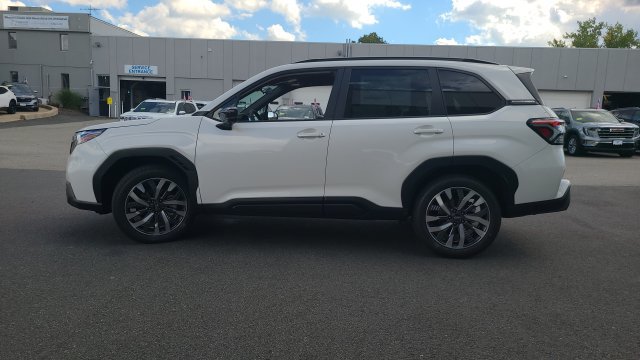 New 2026 Subaru Forester Touring AWD/4WD image 4