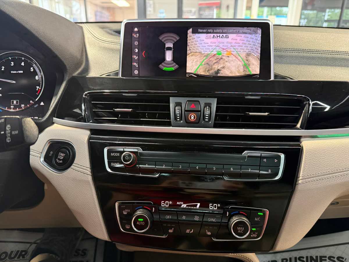 Used 2020 BMW X1 xDrive28i AWD/4WD image 13