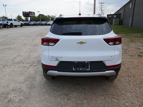 New 2026 Chevrolet TrailBlazer LT w/ LT Cold Weather Package image 4