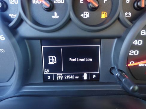 Used 2023 Chevrolet Silverado 1500 Custom image 49