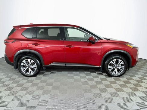 Used 2021 Nissan Rogue SV AWD/4WD image 10
