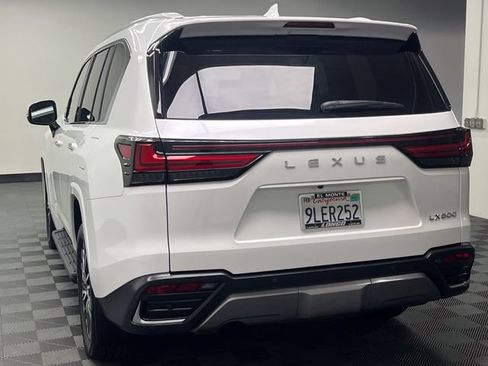 Used 2024 Lexus LX 600 4WD w/ Interior Upgrade Package image 7