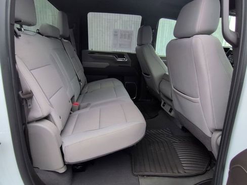 Certified 2024 Chevrolet Silverado 2500 LT image 22