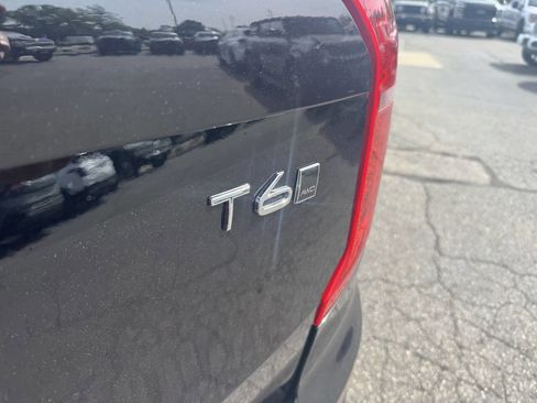 Used 2022 Volvo XC90 T6 Momentum w/ Advanced Package AWD/4WD image 22