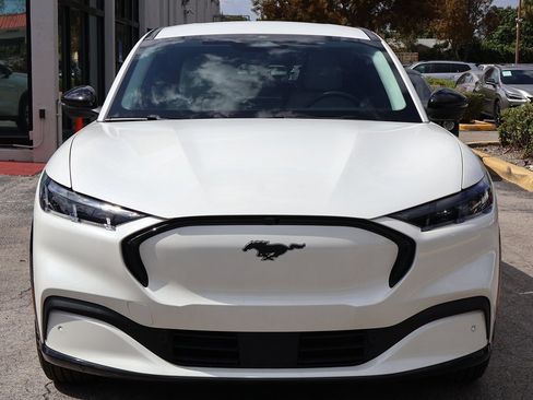 Used 2024 Ford Mustang Mach-E Premium image 12