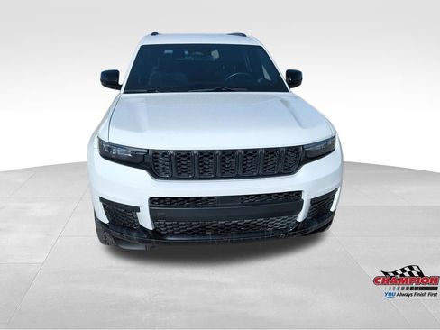 Used 2021 Jeep Grand Cherokee L Laredo AWD/4WD image 8
