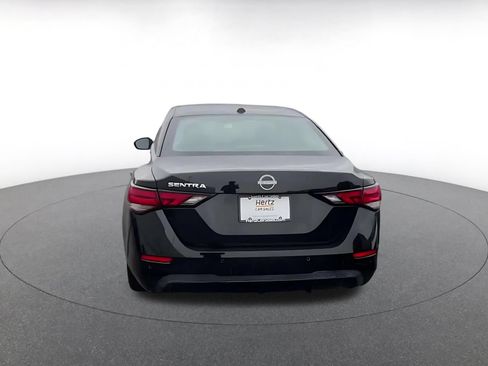 Used 2025 Nissan Sentra SV FWD image 10