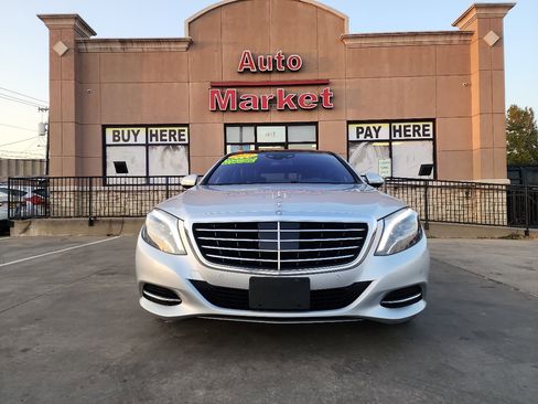 Used 2015 Mercedes-Benz S 550 S550 4MATIC image 2