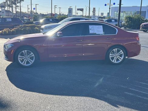 Used 2018 BMW 330i Sedan w/ Premium Package image 6