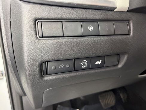 Used 2023 Nissan Rogue SL w/ SL Premium Package FWD image 26
