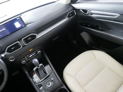 Used 2022 MAZDA CX-5 AWD 2.5 S w/ Select Package image 11