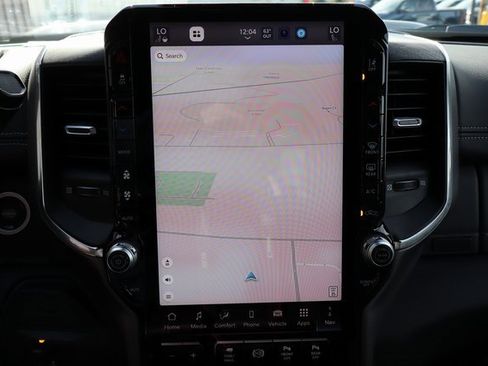 Used 2025 RAM 2500 Laramie image 26