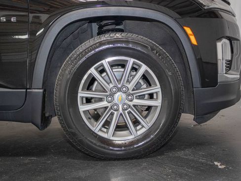 Certified 2023 Chevrolet Traverse LT AWD/4WD image 9