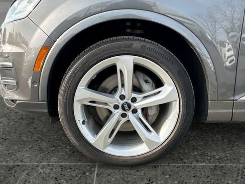Used 2019 Audi Q7 3.0T Prestige AWD/4WD image 14