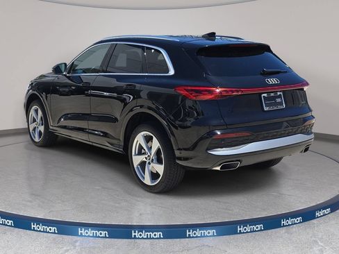 Certified 2025 Audi Q5 Premium Plus w/ Premium Plus AWD/4WD image 8