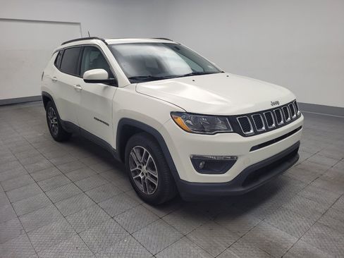 Used 2019 Jeep Compass Latitude w/ Popular Equipment Group FWD image 13