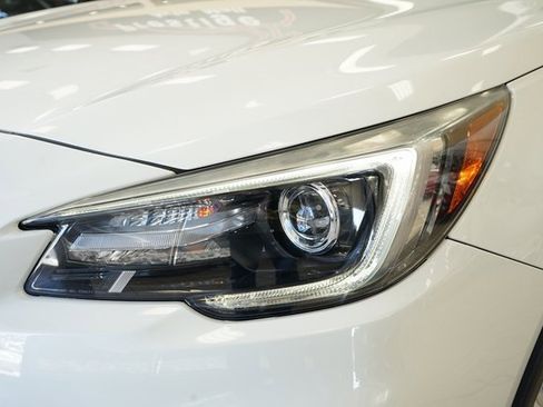 Used 2018 Subaru Outback 2.5i Limited image 24