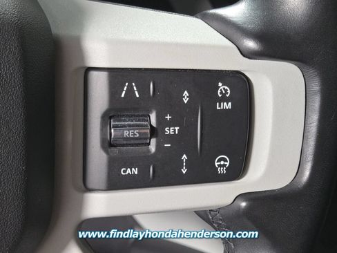 Used 2024 Land Rover Defender 110 S AWD/4WD image 28