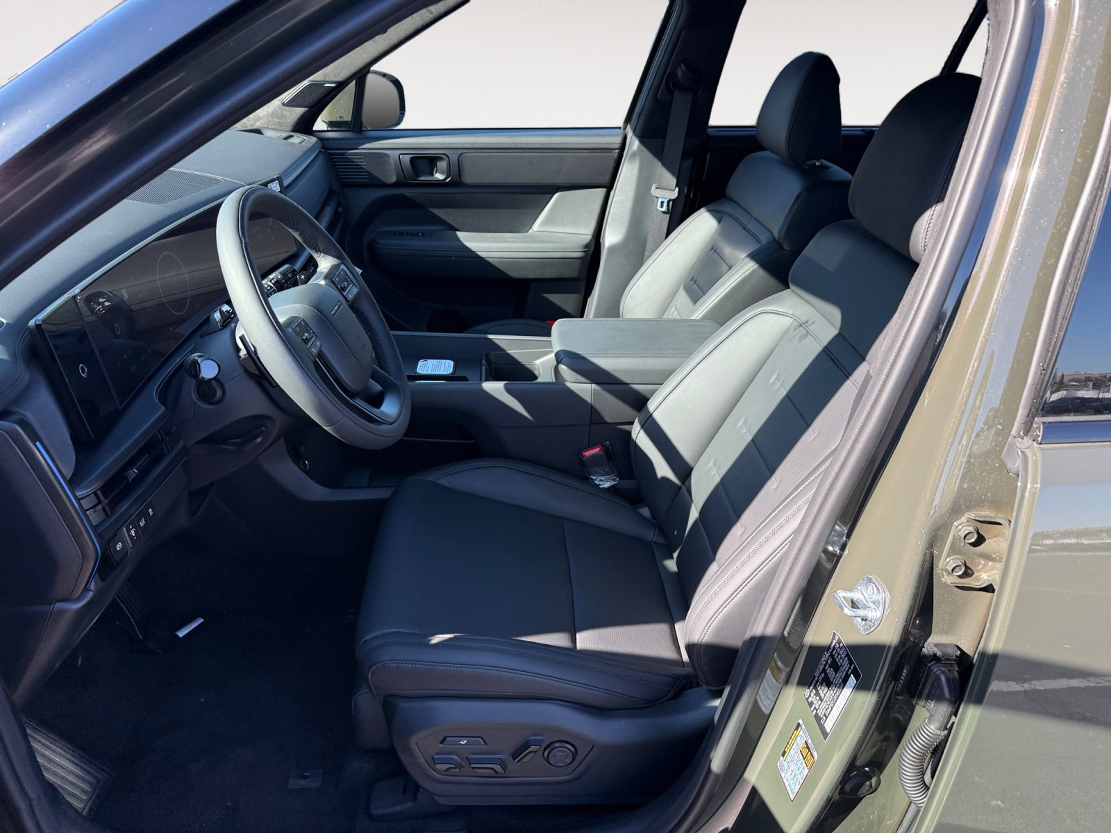 New 2026 Hyundai Santa Fe Calligraphy AWD/4WD image 10