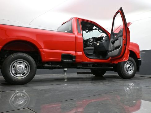 New 2026 Ford F250 XL AWD/4WD image 30