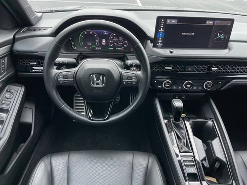 Certified 2025 Honda Accord Sport image 11