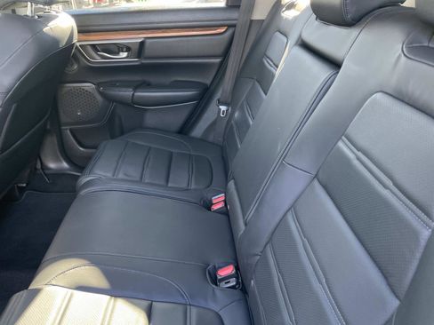Used 2019 Honda CR-V Touring image 21