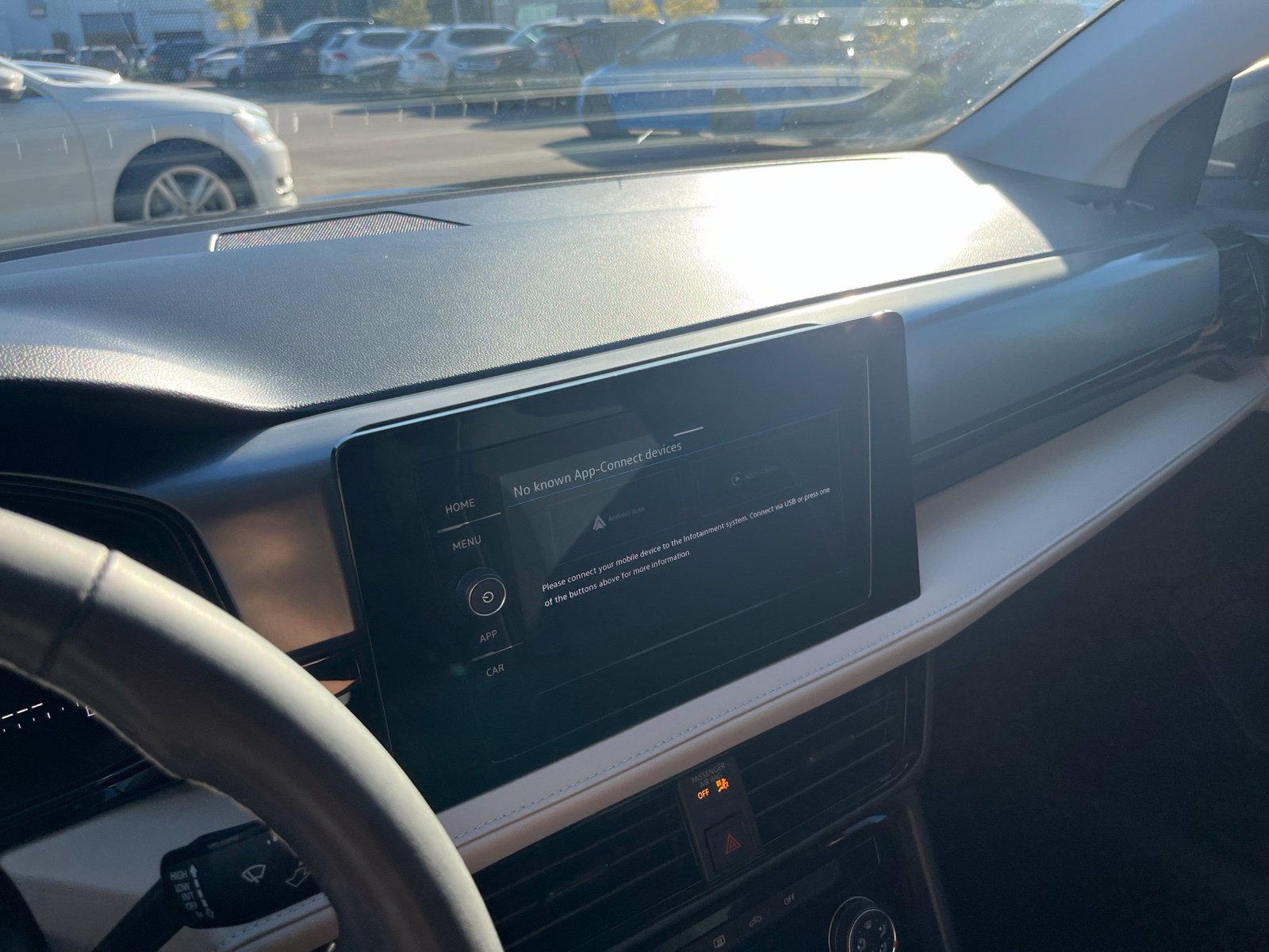 Certified 2025 Volkswagen Taos S FWD image 22