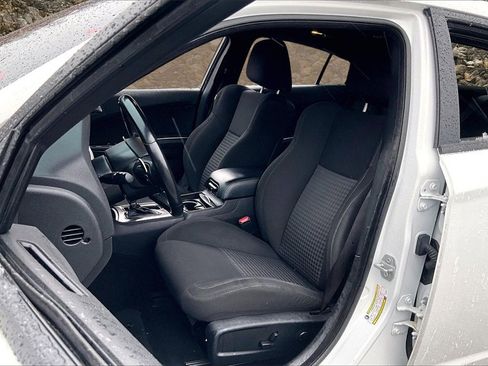 Used 2022 Dodge Charger R/T w/ Blacktop Package image 21