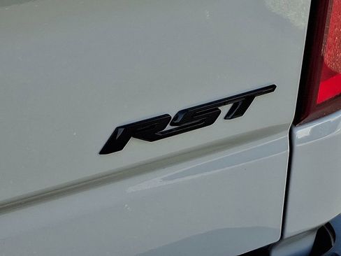 New 2026 Chevrolet Silverado 1500 RST w/ Dark Appearance Package AWD/4WD image 12